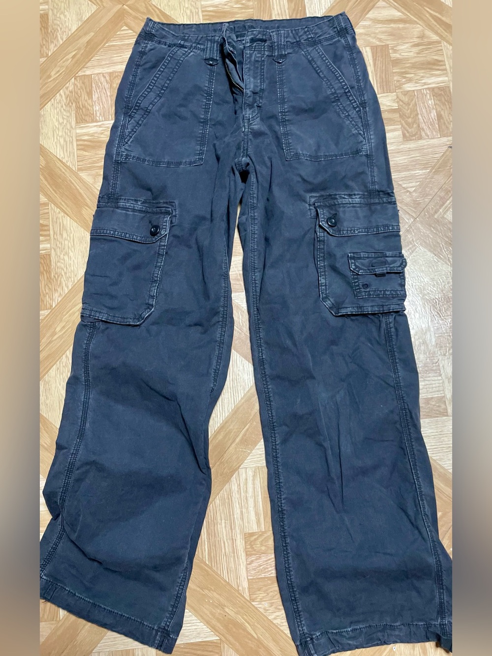 Casual woman’s Black Cargo Pants - Utility Pocket Design